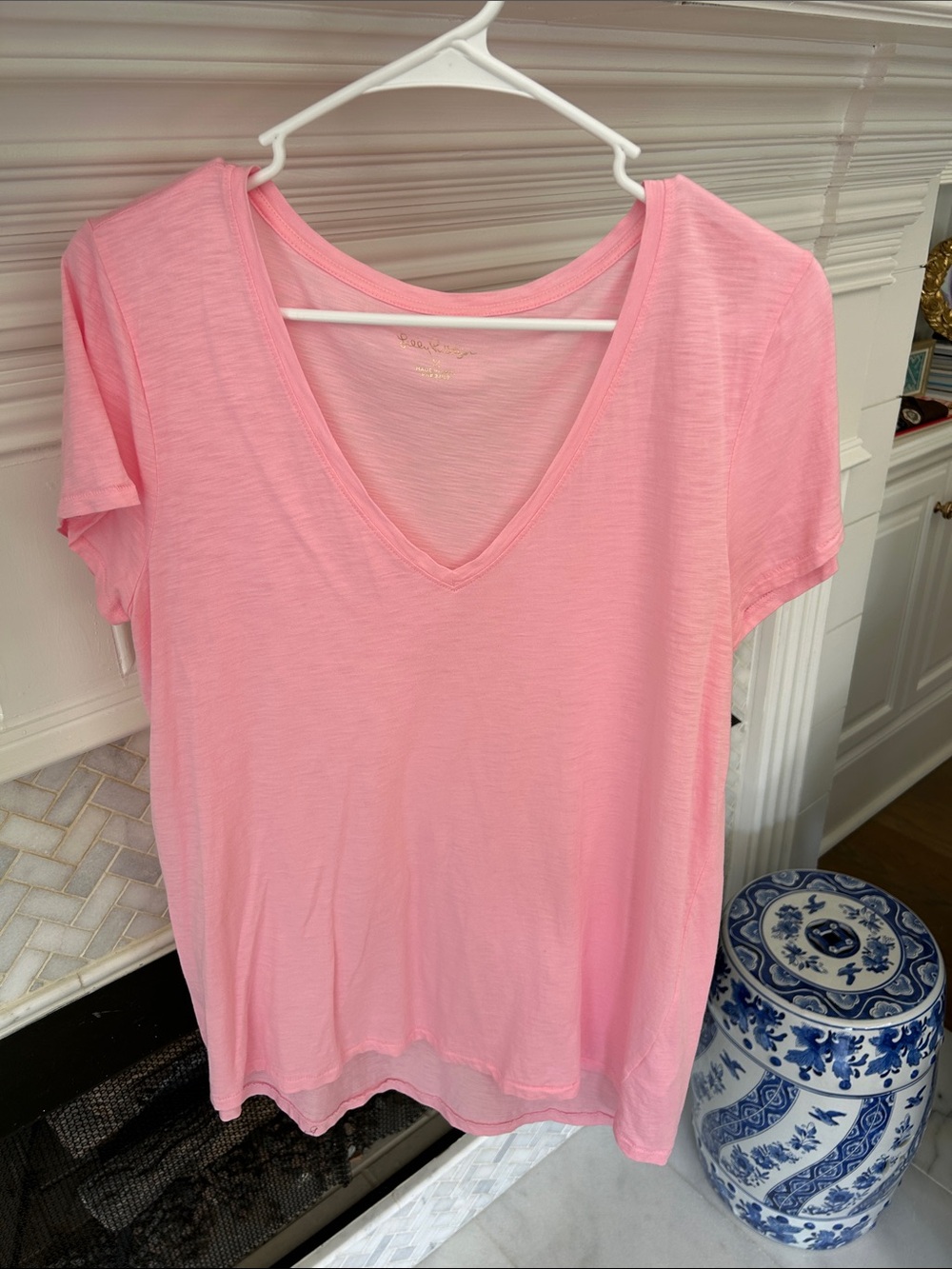 Lilly Pulitzer Buttercup Shorts Camelflage and Etta tee - Picture 6 of 8